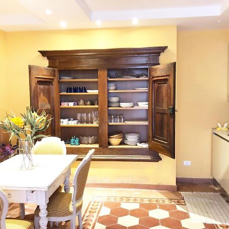 Luxury House Il Borgo Antico Apartamento Casale Marittimo Exterior foto