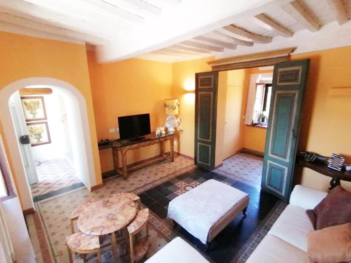 Luxury House Il Borgo Antico Apartamento Casale Marittimo Exterior foto